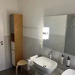 Juraschatz Lejlighed *